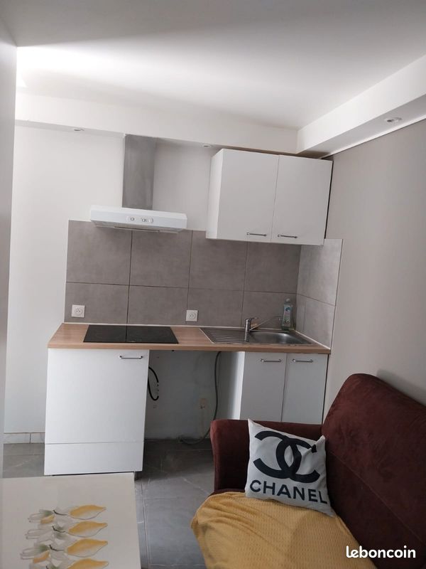 Appartement 1 pièce 20 m² · à Savigny-le-Temple · 20 m² · 650 €/mois