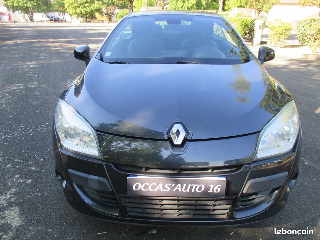 Renault MEGANE III CC 1.5 DCI 110CH FAP DYNAMIQUE ECO² (image 10)