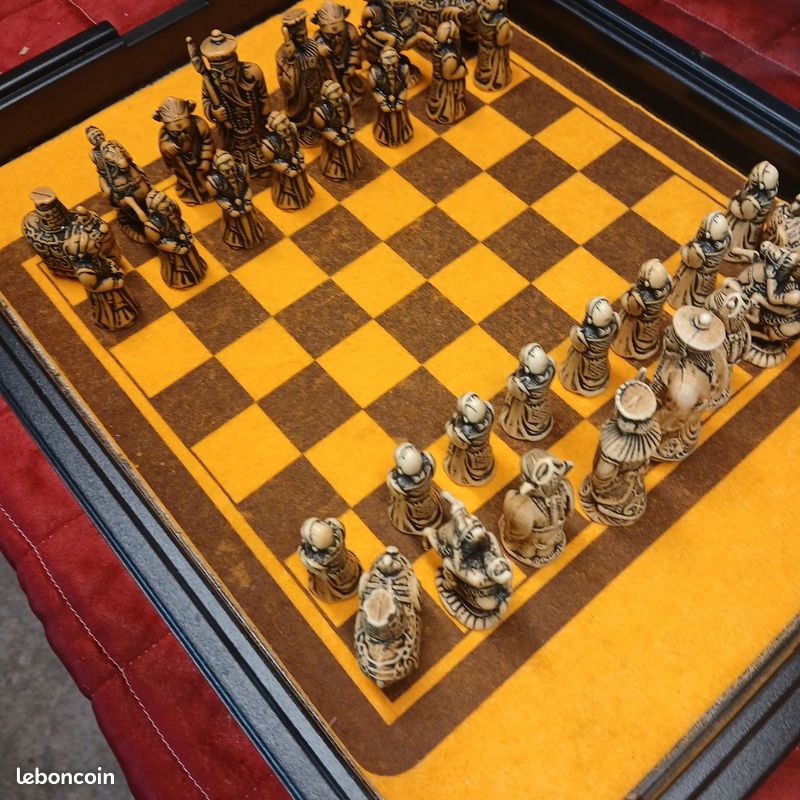 Jeu D'échecs Play Box - Figurines Chinoises - Vintage Années 1980 - Fabriqué En France