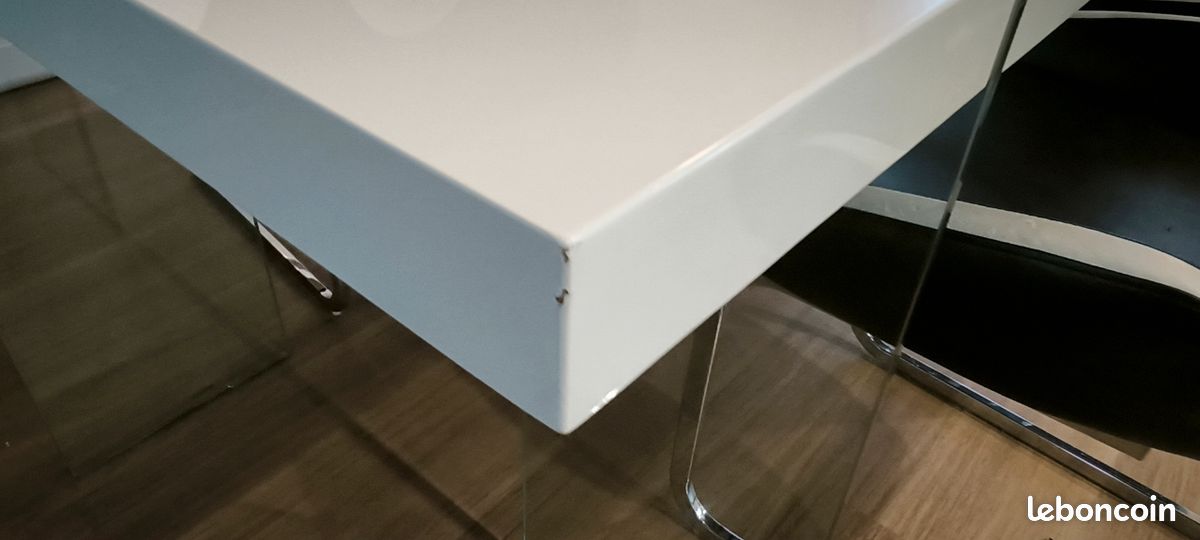 Table de salle (image 6)