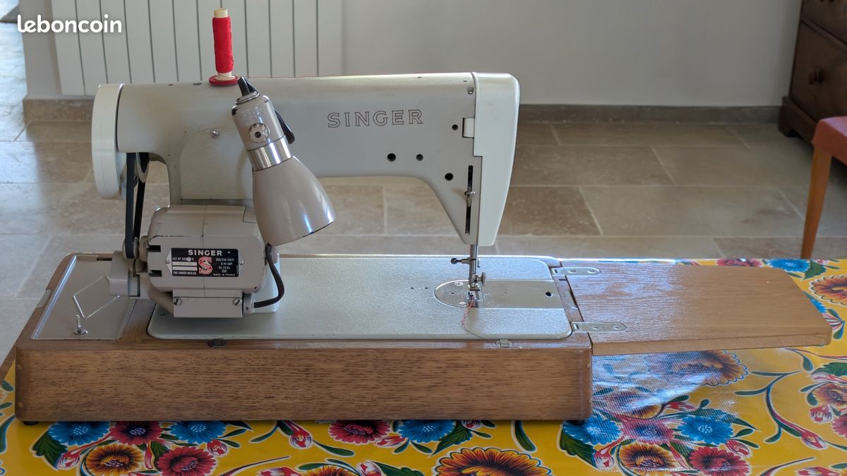 Machine à coudre Singer 197B (image 2)