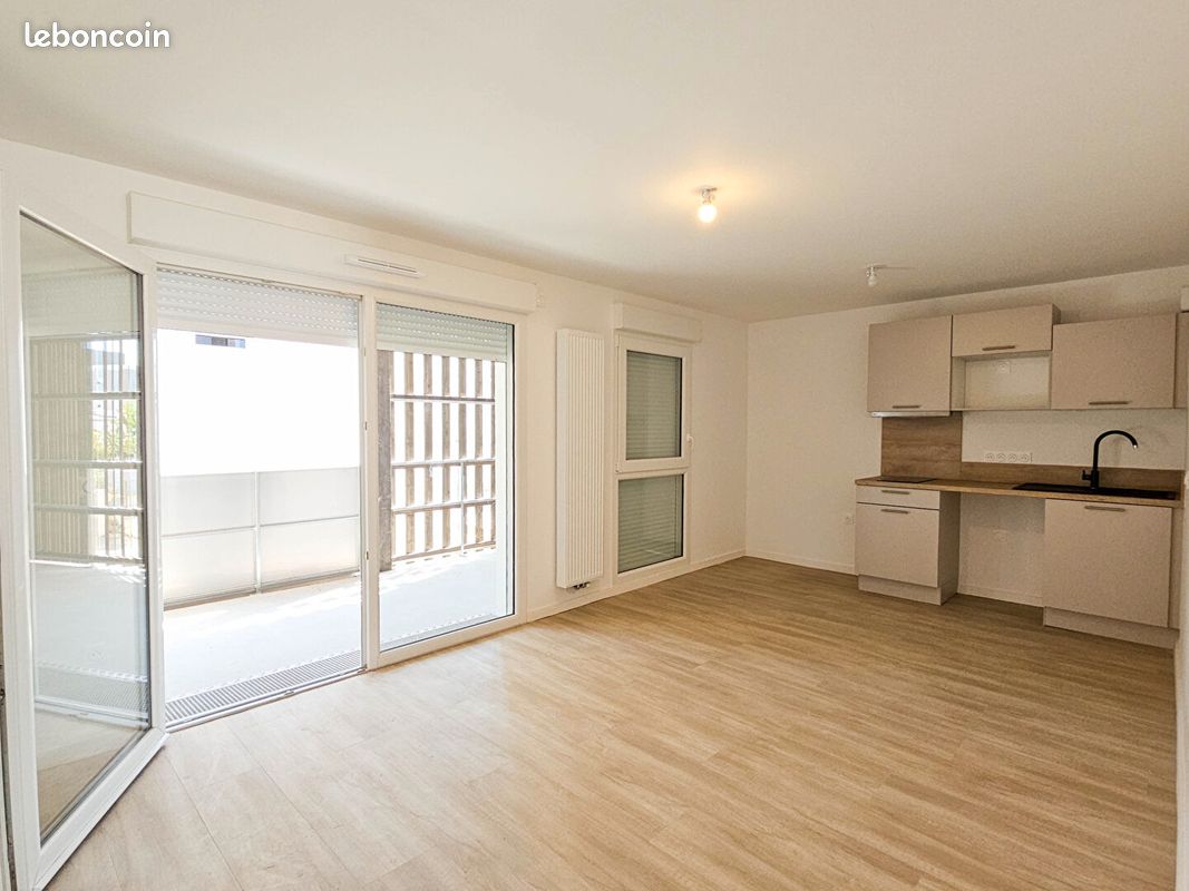 Appartement 2 pièces 42 m² · à La Rochelle · 42 m² · 815 €