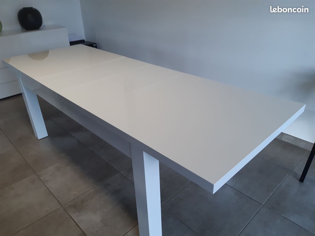 Table salle à manger (image 6)