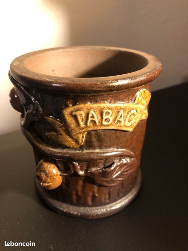 Pot à tabac ancien (image 2)