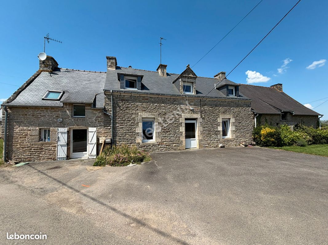 Maison 6 pièces 120 m² · à Saint-Servant · 120 m² · 139 000 €