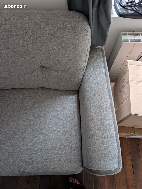Urgent - Canapé gris scandinave (image 2)