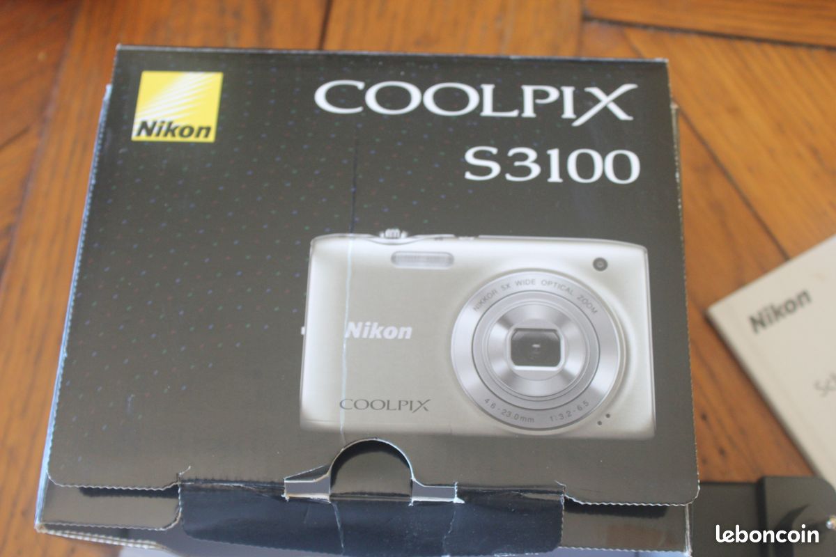 Appareil photo numérique Nikon Coolpix S3100 14MP avec carte SD 8 Go + – New Wave Pool