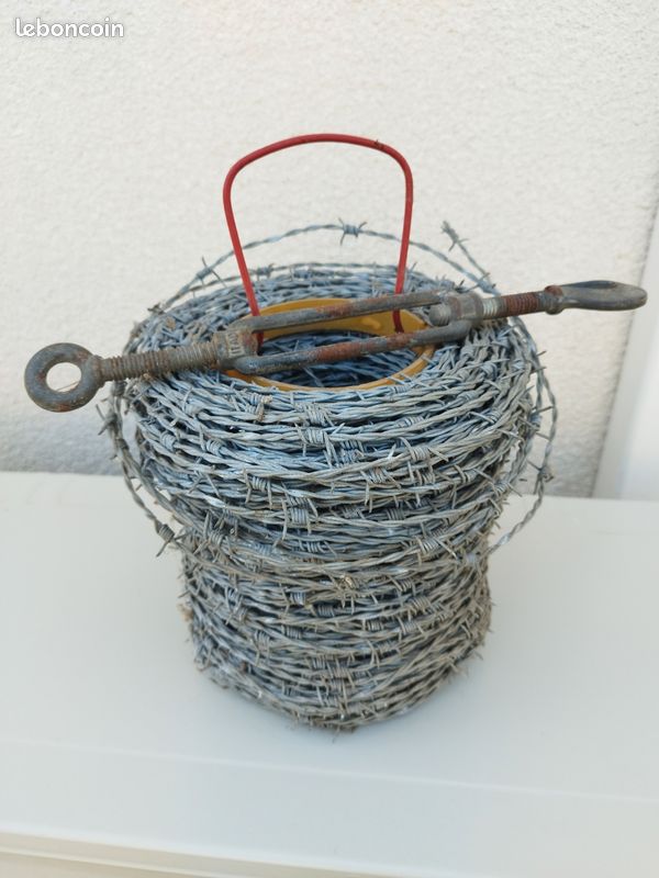 Fil de fer barbelé+ tendeur (image 2)