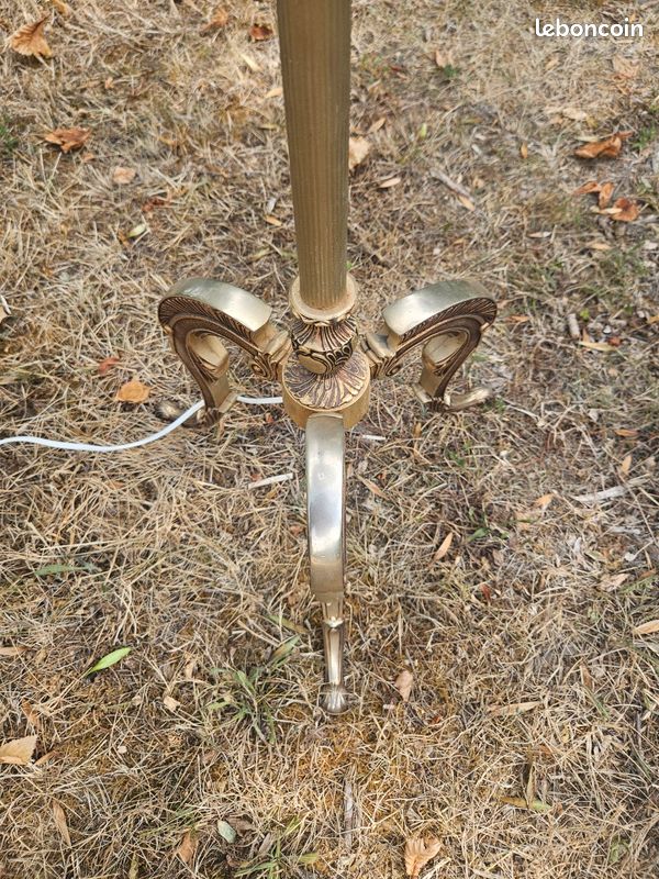 Lampadaire vintage en laiton années 70 (image 4)