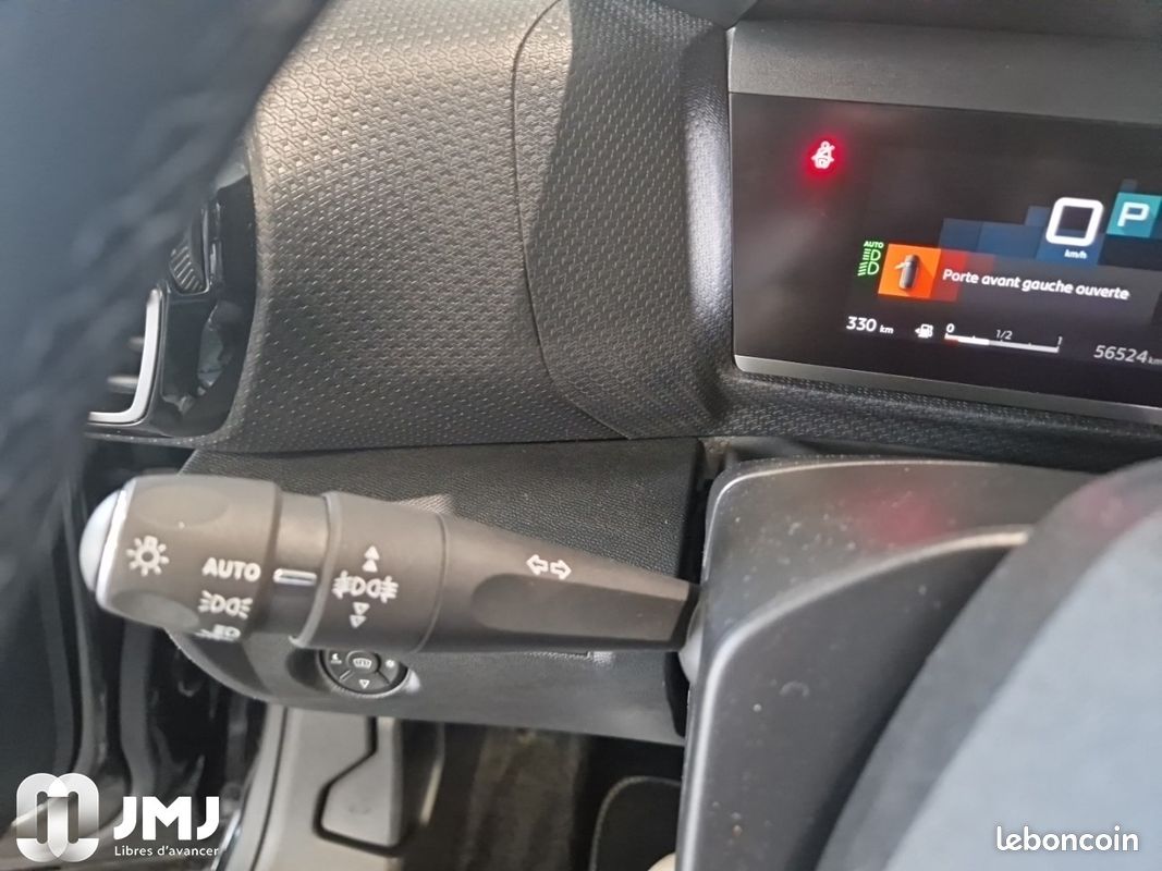 CITROEN C4 PureTech 130 S&S EAT8 Shine (image 17)