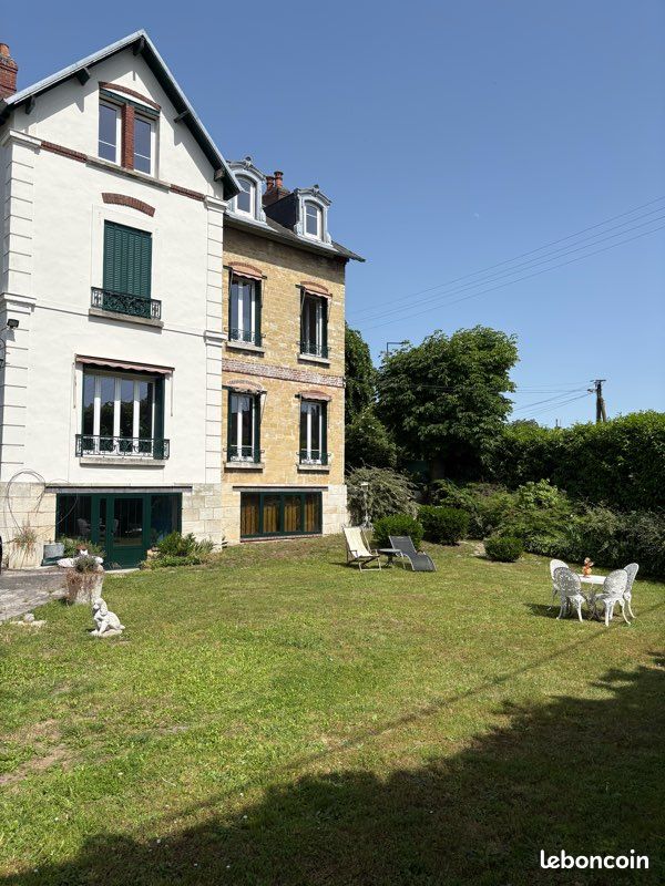 Maison 12 pièces 205 m² · à Limay · 205 m² · 420 000 €
