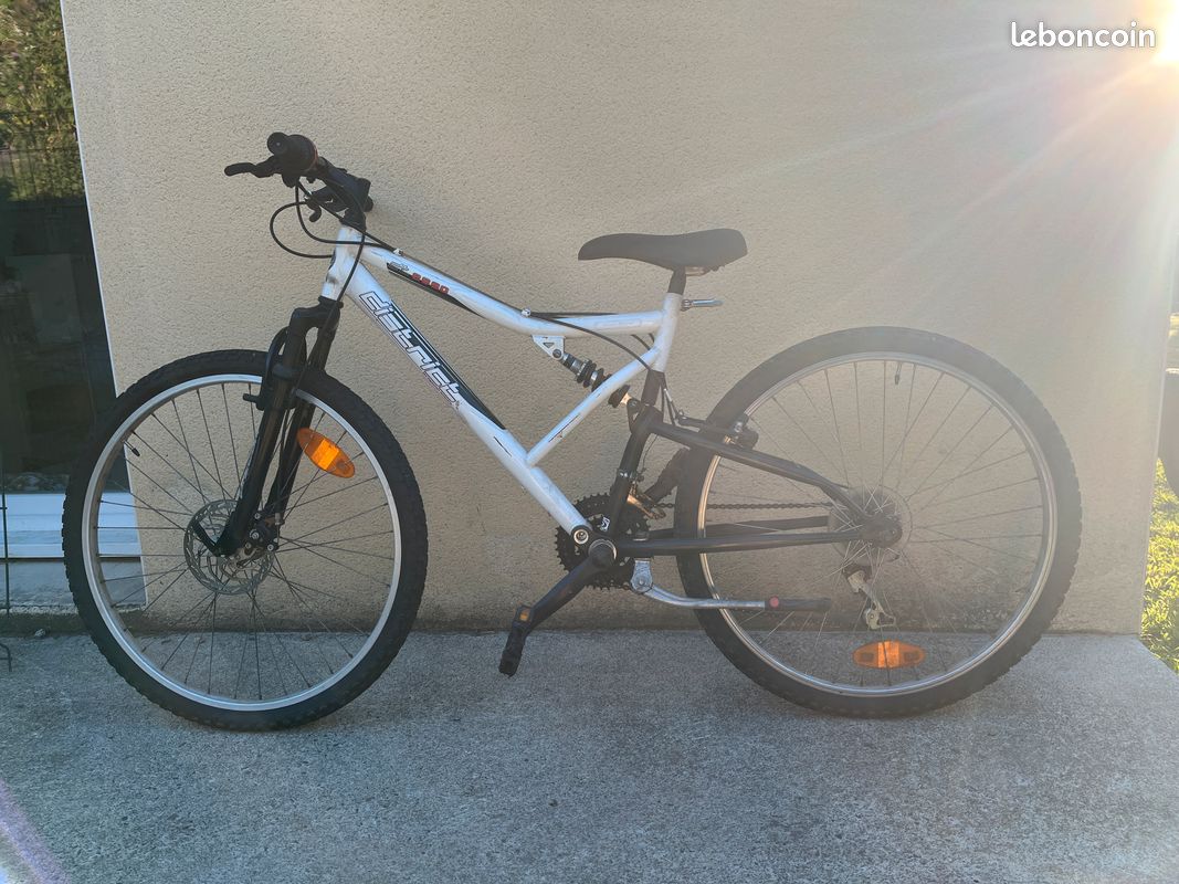 Vélo 24 pouces (image 1)