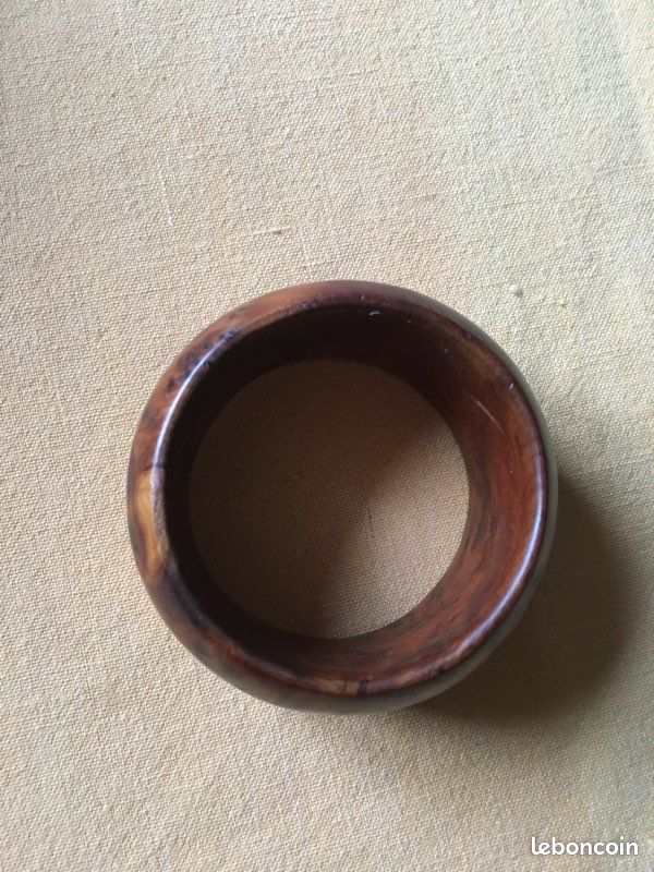 Bracelet en bois (image 4)