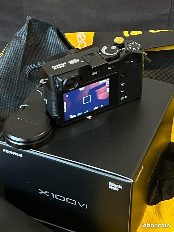 Fujifilm x100 vi quasi neuf sous garanti + accessoires (image 3)