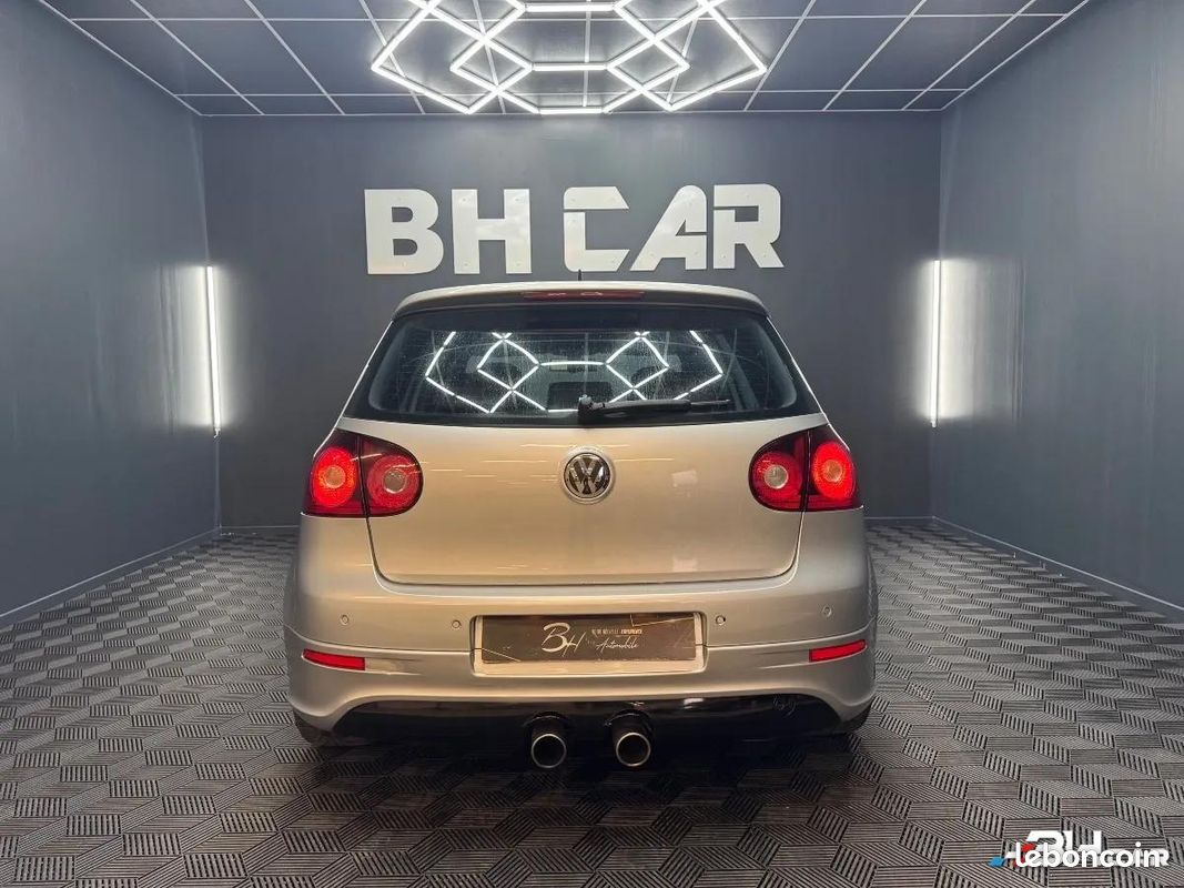 Volkswagen Golf 3.2 R32 250cv 4MOTION DSG BVA (image 8)