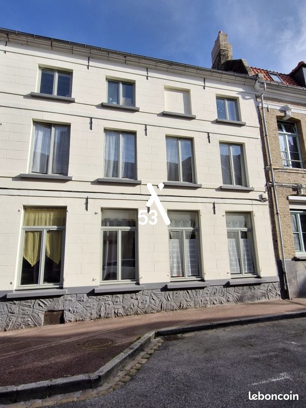 Immeuble 190 m² · à Saint-Omer · 190 m² · 304 000 €