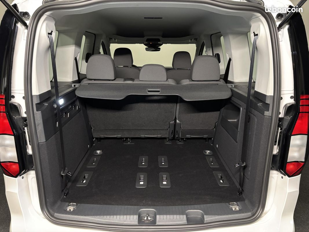 VOLKSWAGEN CADDY V 2.0 TDi 122 DSG7 (image 6)