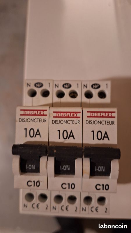 Disjoncteur (image 1)