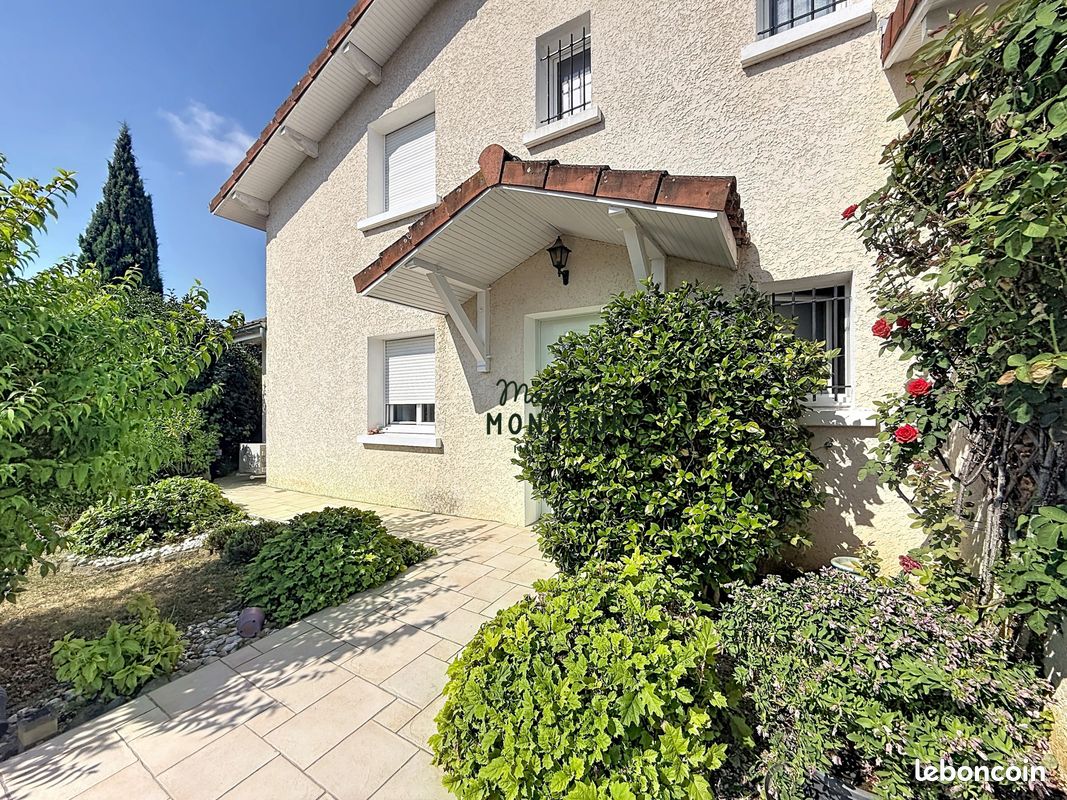 Maison 6 pièces 148 m² · à Bourgoin-Jallieu · 148 m² · 399 000 €