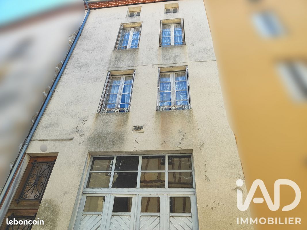 Maison 6 pièces 86 m² · à Confolens · 86 m² · 54 900 €
