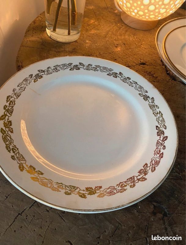 LOT DE 4 Assiettes en Porcelaine Fine de Bavière - Jaeger and Co EUR 65,00 - FR
