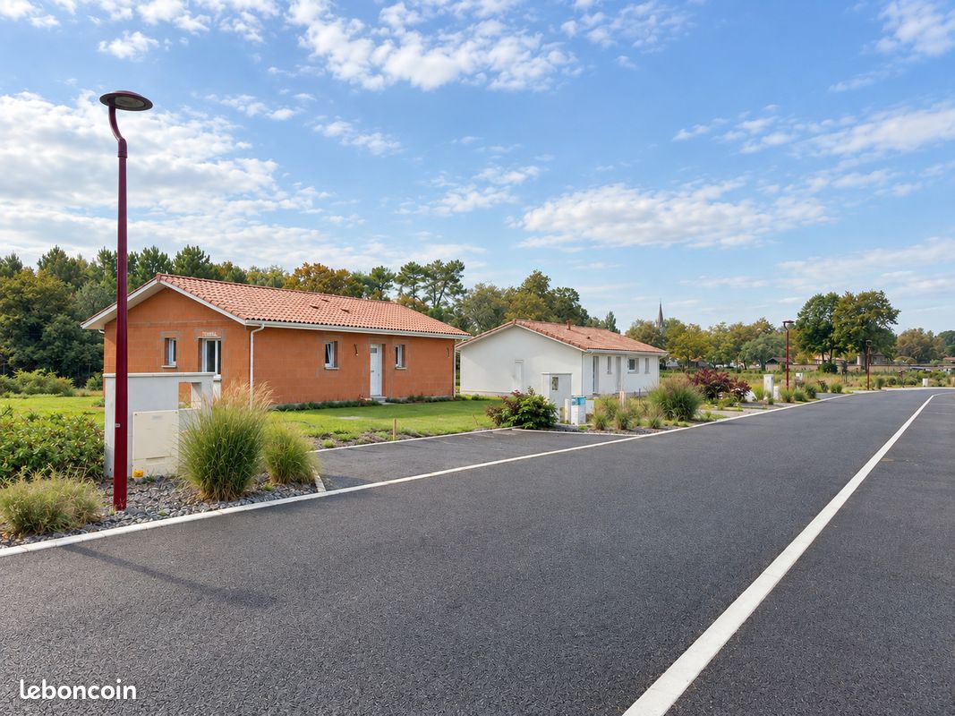 Terrain 644 m² · à Laluque · 54 740 €