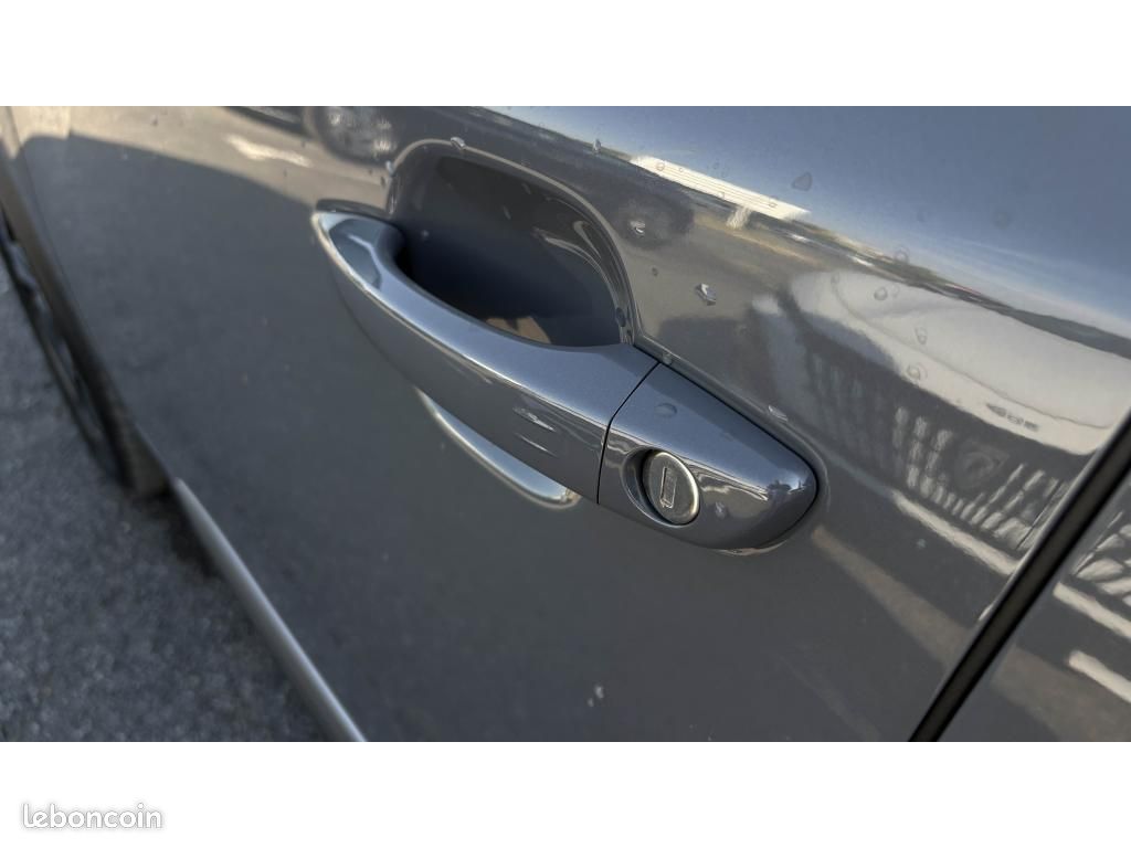 PEUGEOT 2008 1.2 Hybrid 145 DCS6 GT +PK DRIVE+CAMERA 360+NAVIGATION (image 29)