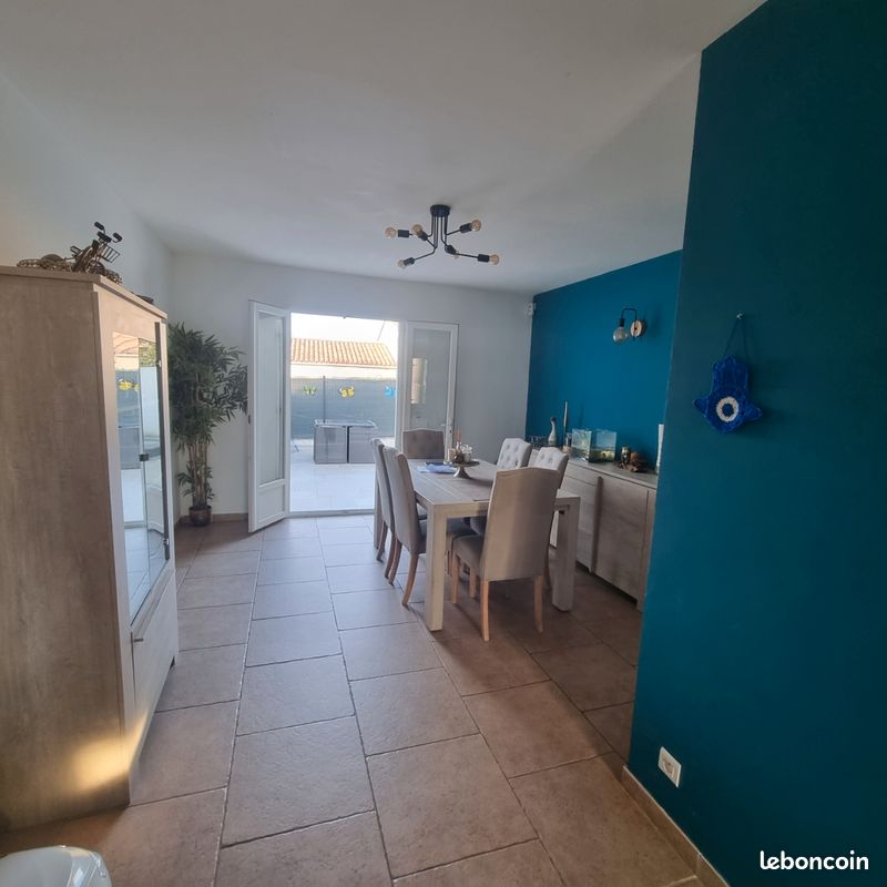 Maison 4 pièces 122 m² · à Villeneuve · 122 m² · 300 000 €