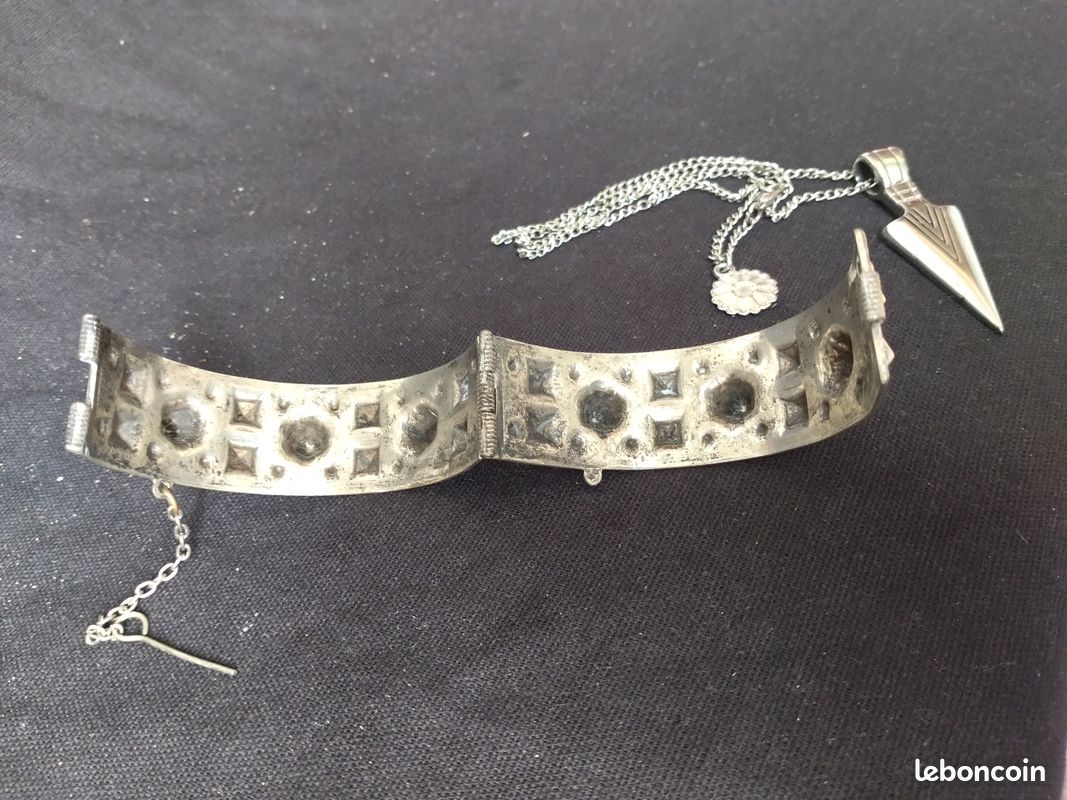 Bracelet et pendentif (image 11)