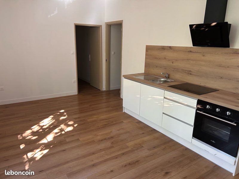 Appartement 2 pièces 36 m² · à Alès · 36 m² · 490 €/mois