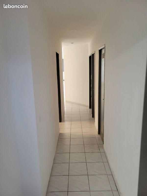 Appartement 4 pièces 185 m² · à Sarrebourg · 185 m² · 85 000 €