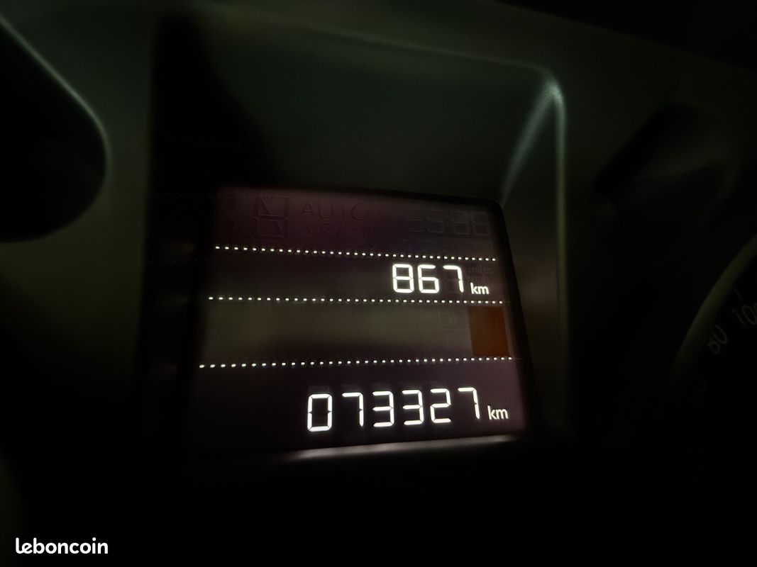 C-Elysée BlueHDi 100 Live 12/2018 - 73400 km - 2°main (image 8)