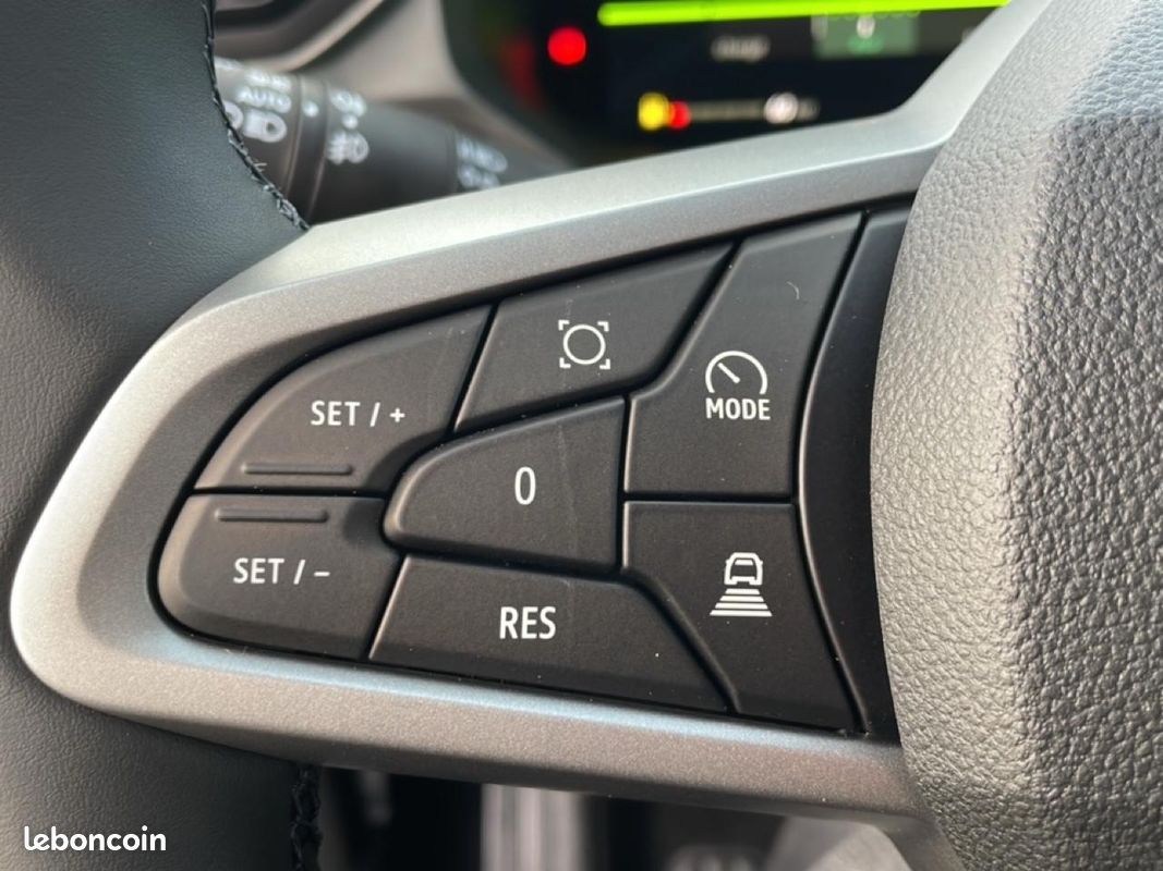 DACIA BIGSTER 1.8 hybrid 155 journey (image 15)