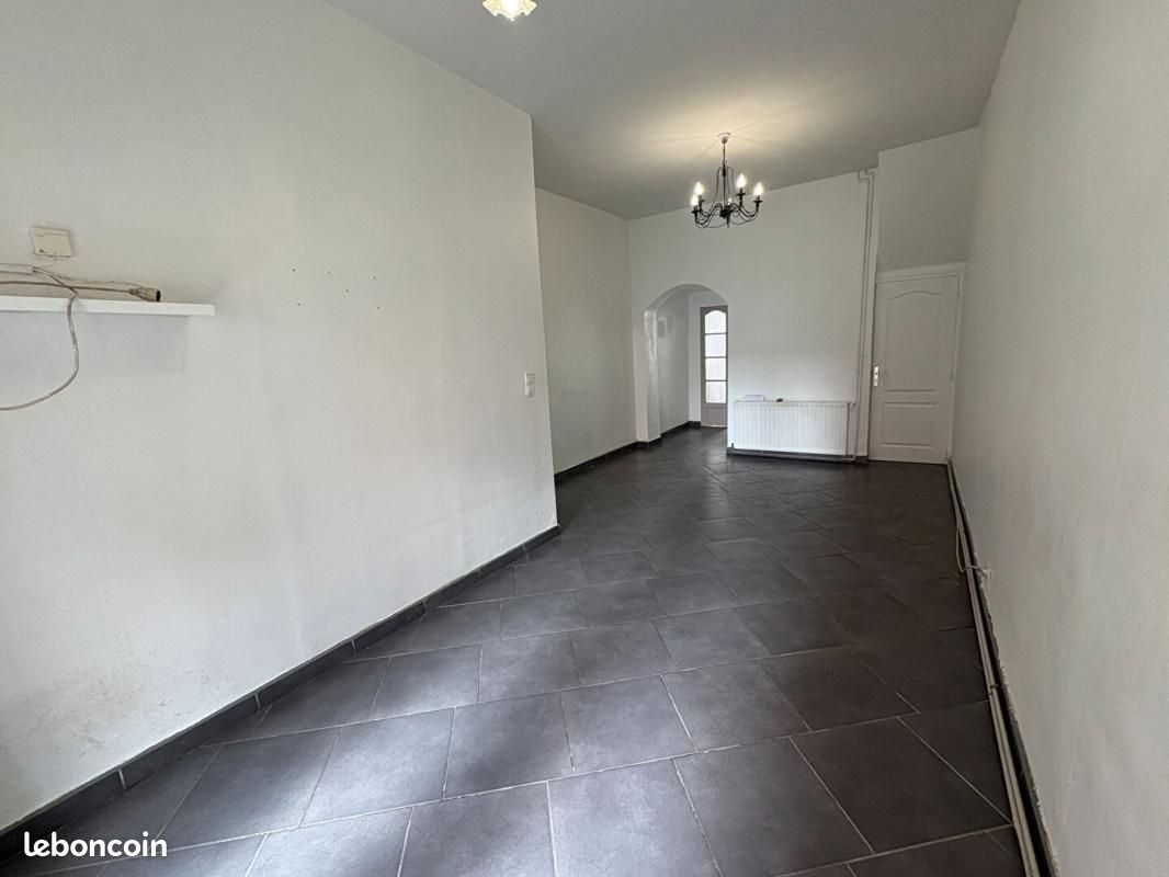 Maison 5 pièces 90 m² · à Roubaix · 90 m² · 856 €/mois