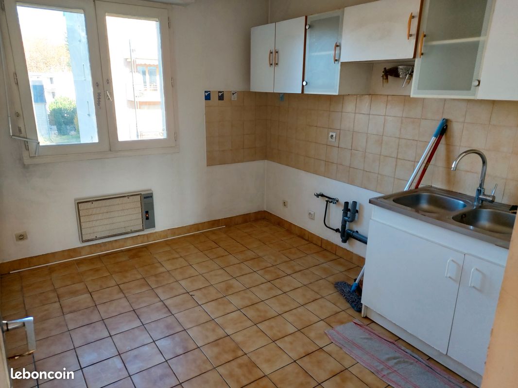 Appartement F4 de 81 m² avec garage - Brive-la-Gaillarde 19100 (image 3)