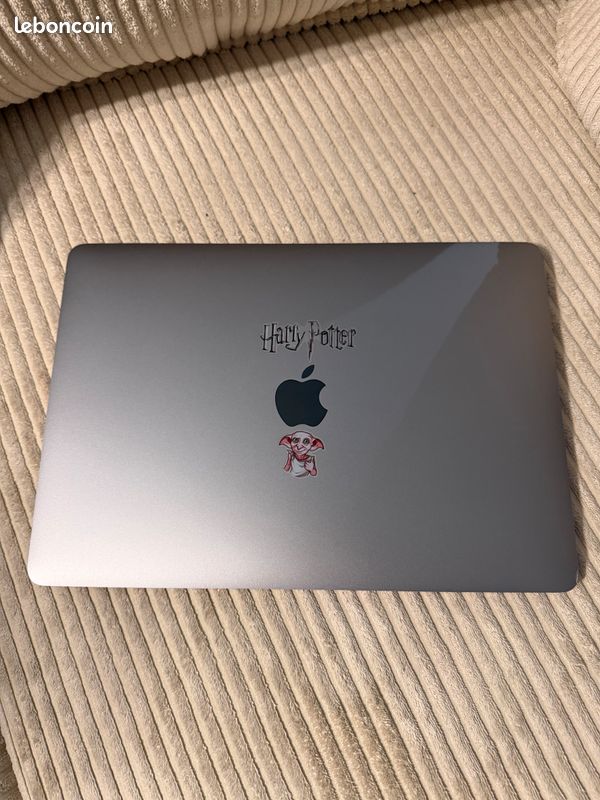 MacBook Pro 13" 2017 (image 3)