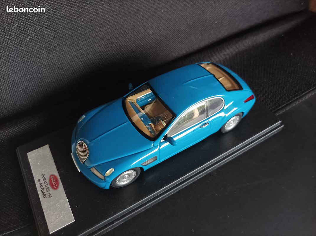 Miniature Bugatti EB 118 Paris 1998 AutoArt 1/43 - Neuf En Boîte