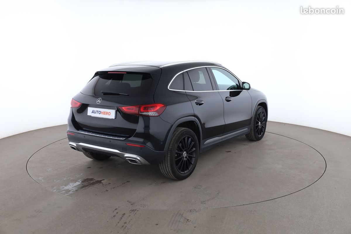 Mercedes-Benz GLA 200 d Progressive Line DCT 150 ch (image 3)