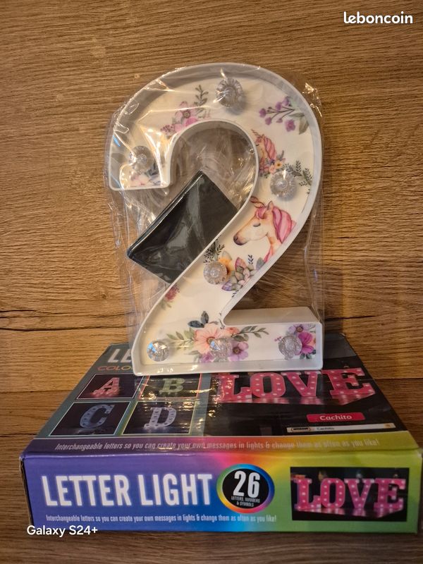 Chiffre 2 lumineux led motif licorne (image 3)