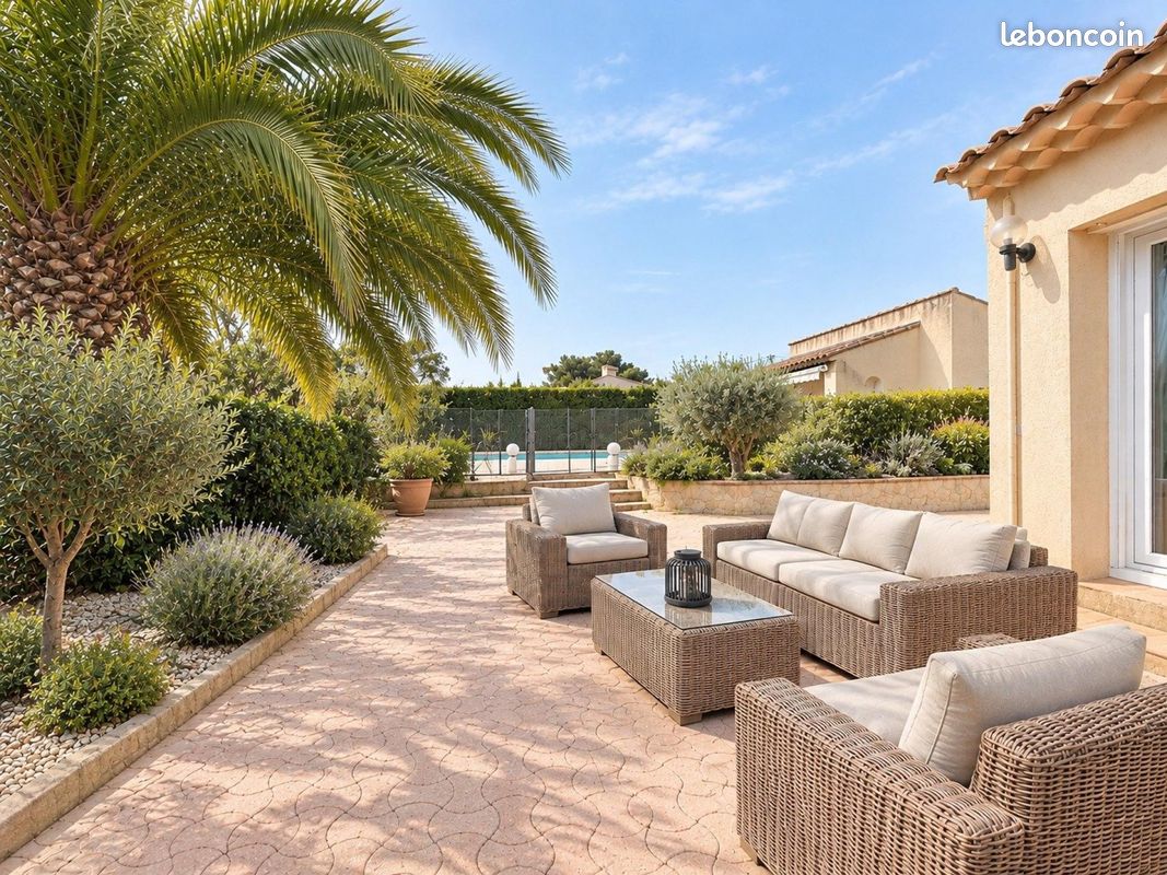 Maison 6 pièces 140 m² · à Roquebrune-sur-Argens · 140 m² · 720 000 €