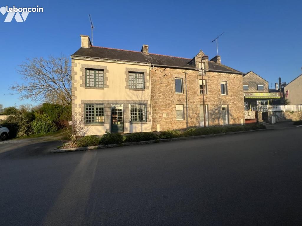 Maison 8 pièces 162 m² · à Val d'Oust · 162 m² · 146 180 €