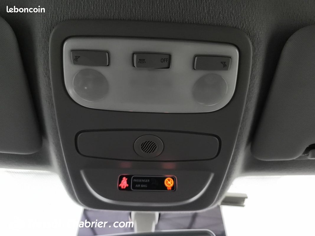 RENAULT Captur TCe 90 Energy E6 Intens (image 20)