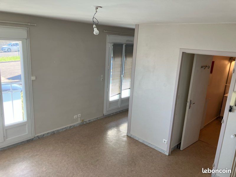 Appartement 1 pièce 26 m² · à Clermont-Ferrand · 26,4 m² · 490 €/mois
