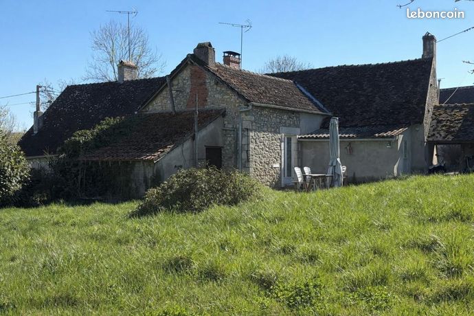 Maison 2 pièces 83 m²