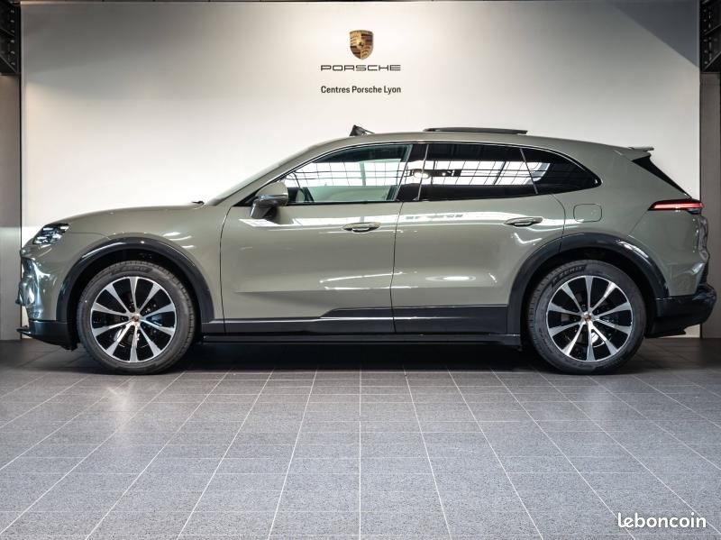 Porsche Cayenne Electric 442ch (image 2)