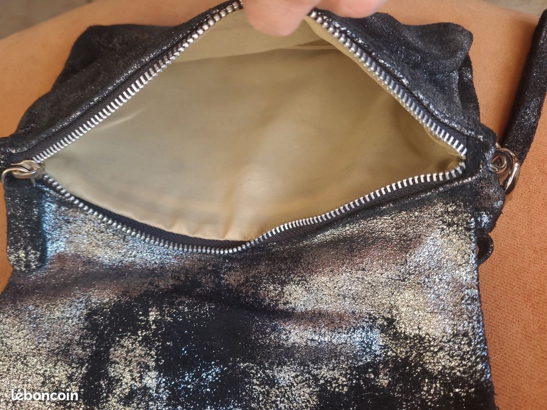 Très beau sac à main (image 3)