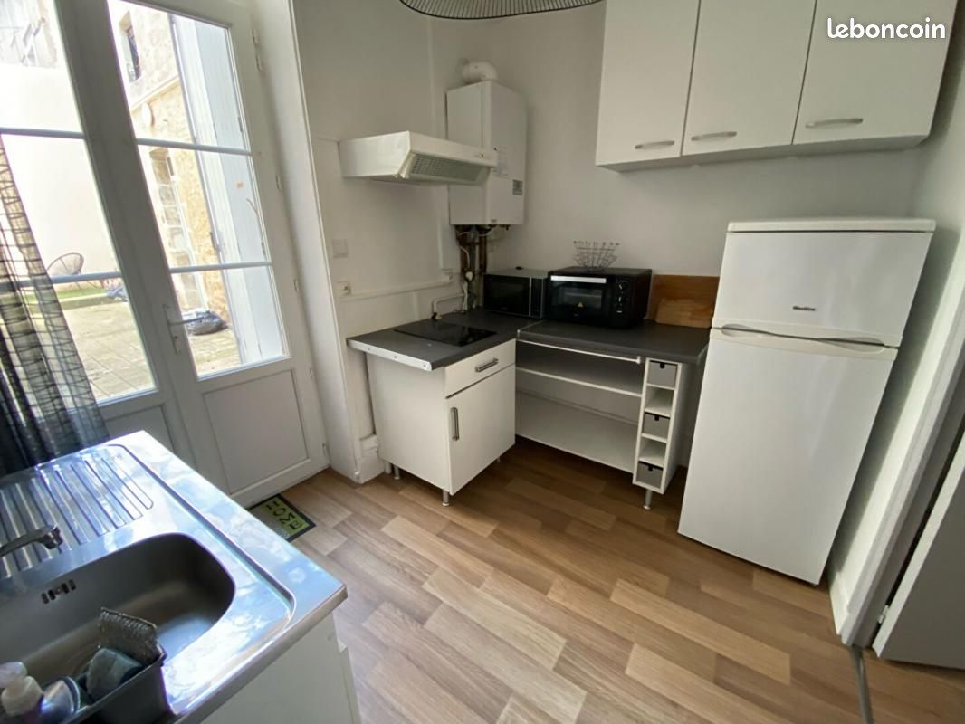 Appartement 2 pièces 43 m² - Poitiers 86000 (image principale 2)
