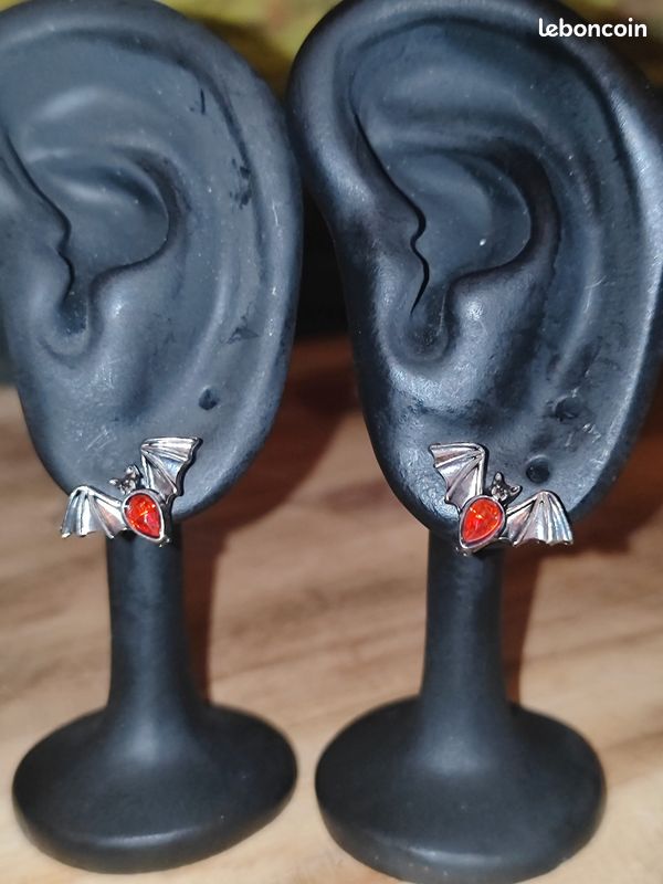 Boucles D'oreilles Chauve-souris Gothiques - Cristal Rouge Et Noir, Style Punk Rock, Pour Fêtes