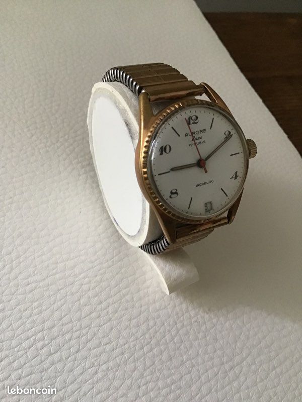 Montre plaqué Or (image 2)