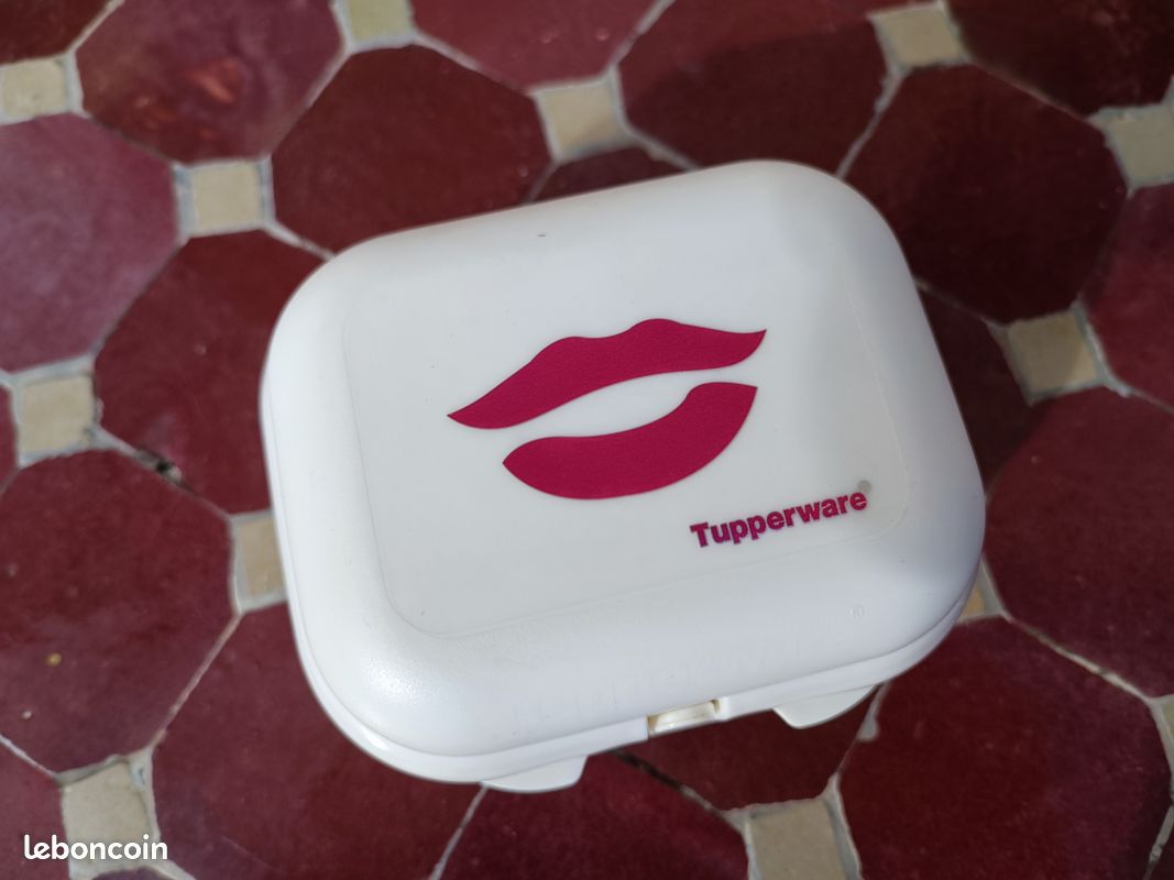 Petite boîte tupperware (image 3)
